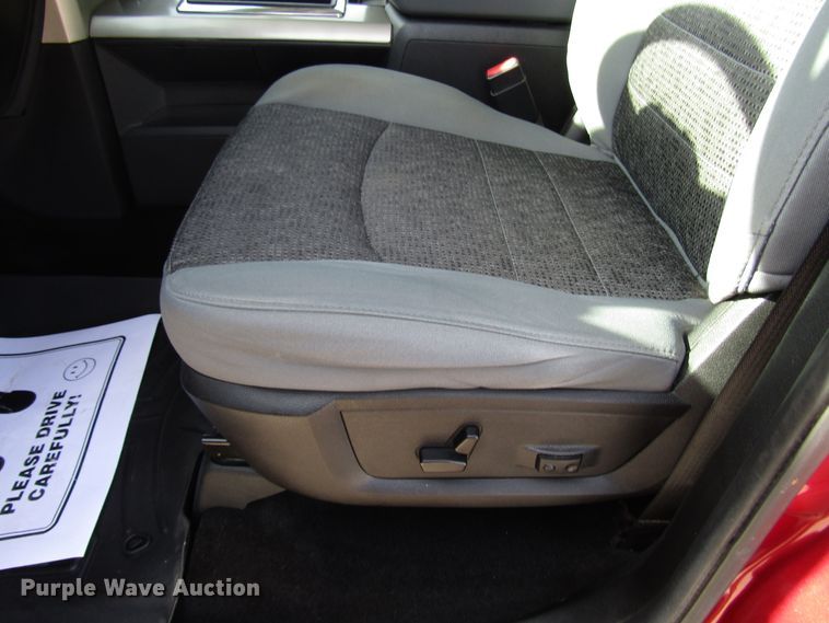 image for item DH8433 2013 Dodge Ram 1500 Crew Cab pickup truck