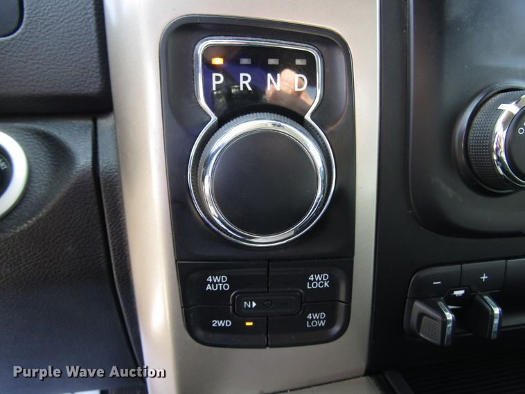 image for item DH8433 2013 Dodge Ram 1500 Crew Cab pickup truck