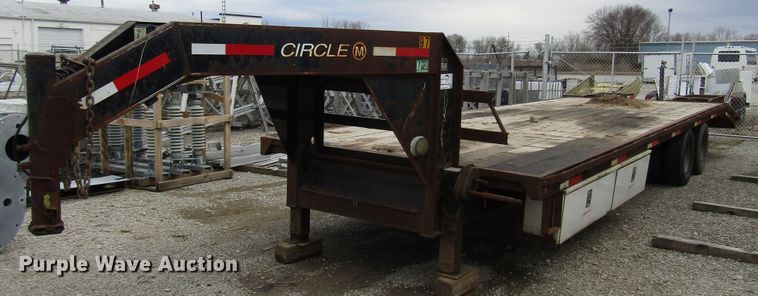 image for item DH8436 2004 Circle M equipment trailer