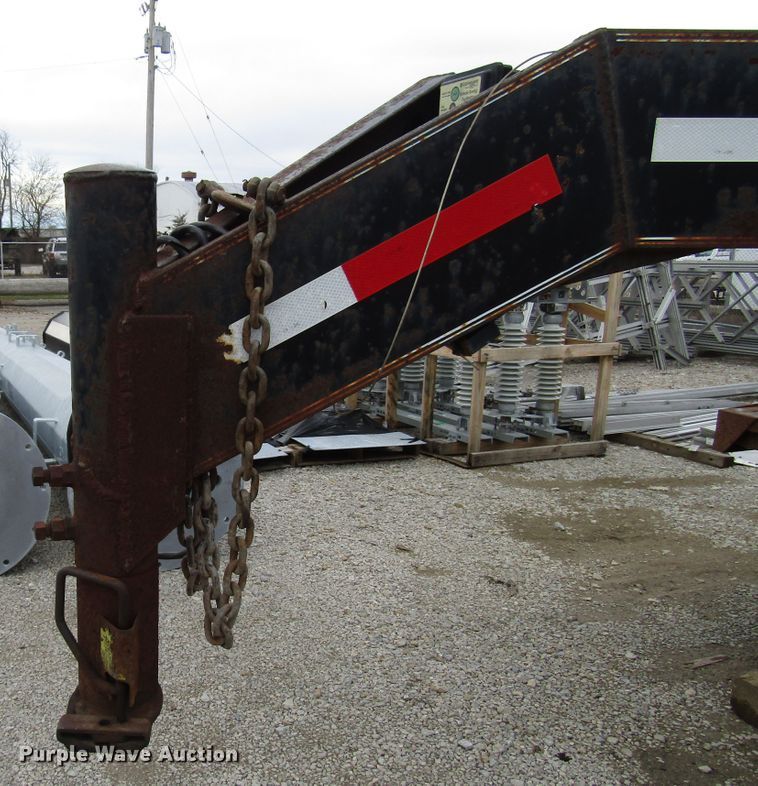 image for item DH8436 2004 Circle M equipment trailer