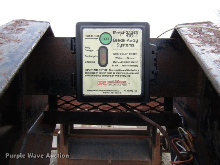 image for item DH8436 2004 Circle M equipment trailer