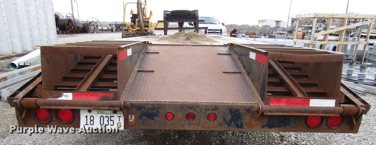 image for item DH8436 2004 Circle M equipment trailer