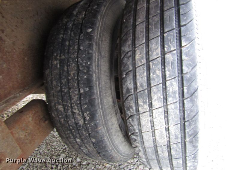 image for item DH8436 2004 Circle M equipment trailer