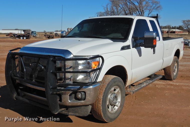 image for item DI0024 2011 Ford F350 Super Duty SuperCab pickup truck