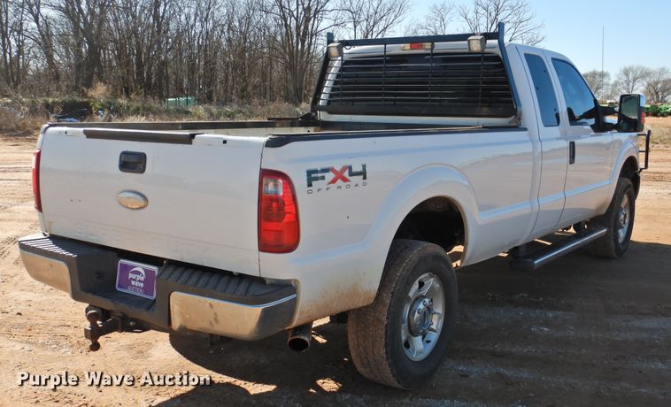 image for item DI0024 2011 Ford F350 Super Duty SuperCab pickup truck