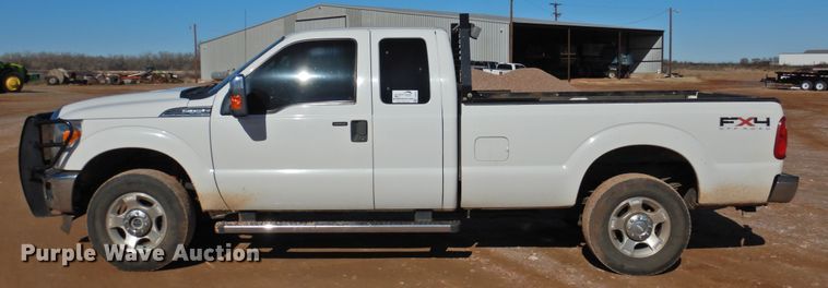 image for item DI0024 2011 Ford F350 Super Duty SuperCab pickup truck