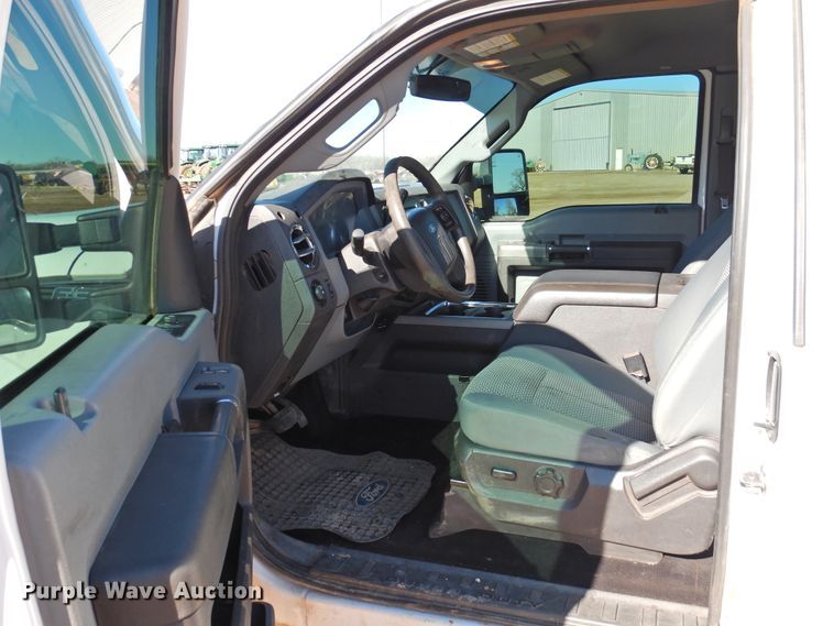 image for item DI0024 2011 Ford F350 Super Duty SuperCab pickup truck