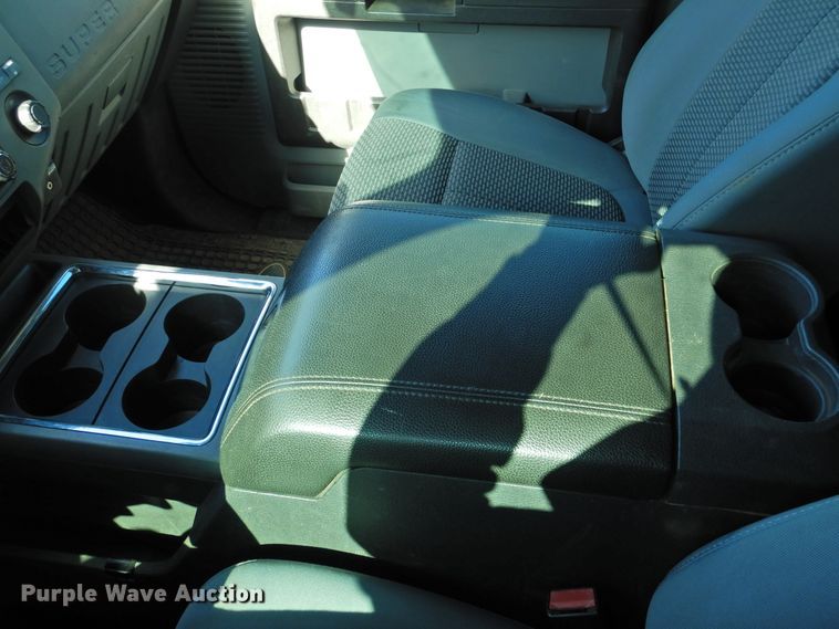 image for item DI0024 2011 Ford F350 Super Duty SuperCab pickup truck