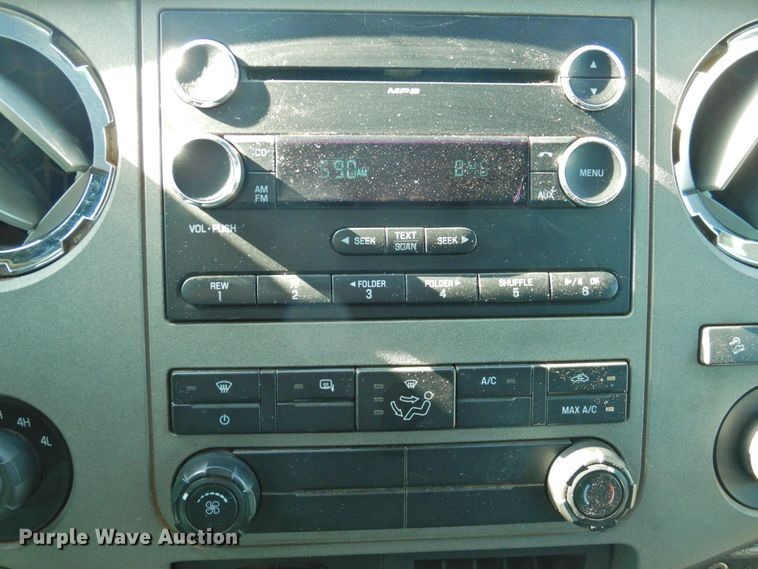 image for item DI0024 2011 Ford F350 Super Duty SuperCab pickup truck