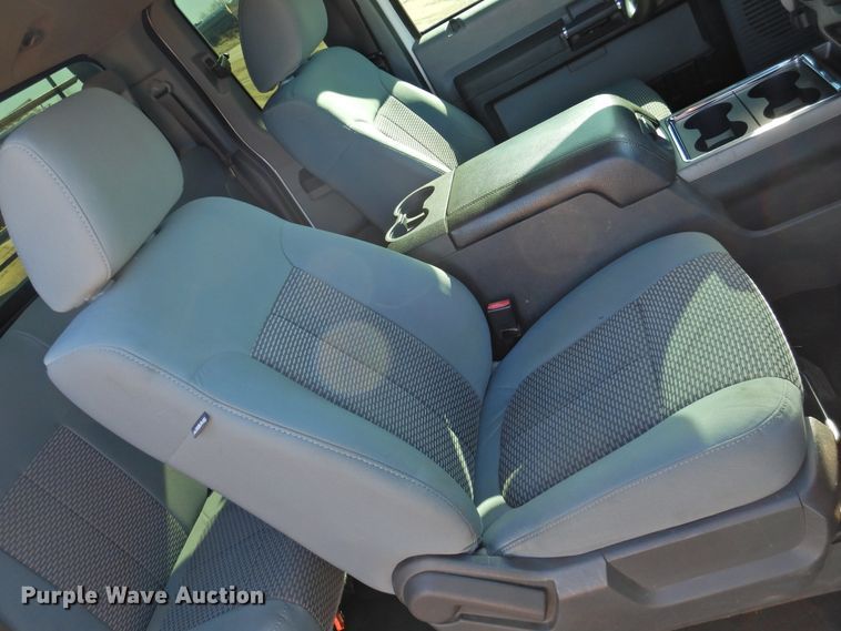 image for item DI0024 2011 Ford F350 Super Duty SuperCab pickup truck