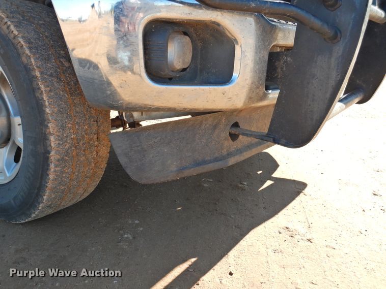 image for item DI0024 2011 Ford F350 Super Duty SuperCab pickup truck