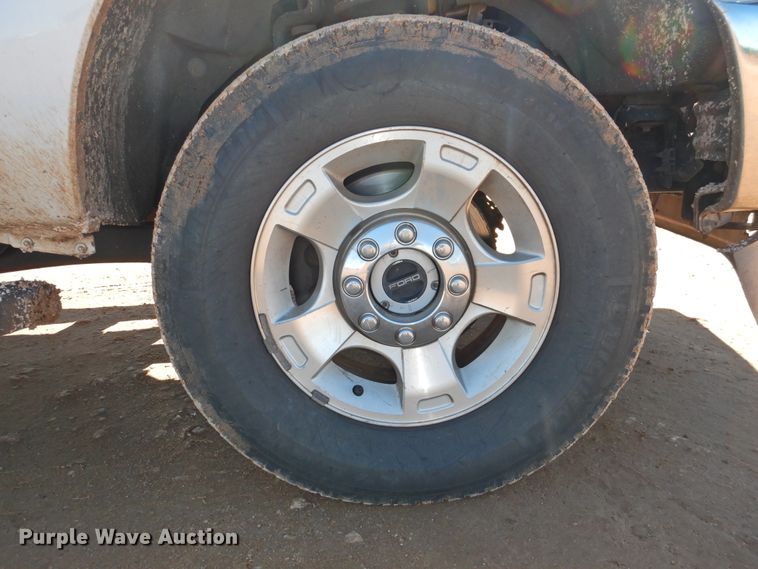 image for item DI0024 2011 Ford F350 Super Duty SuperCab pickup truck