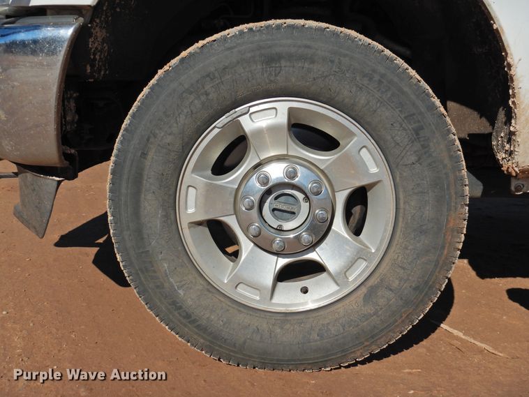 image for item DI0024 2011 Ford F350 Super Duty SuperCab pickup truck