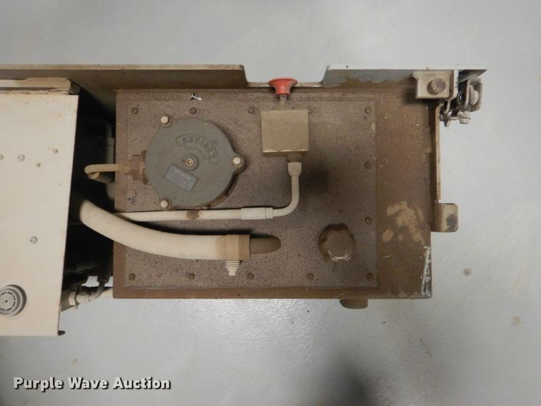 image for item DI2449 2010 Skyjack SJIII 4632 scissor lift