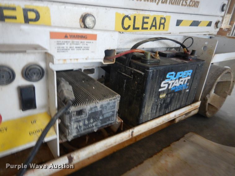 image for item DI2450 Custom Equipment HB1430 scissor lift