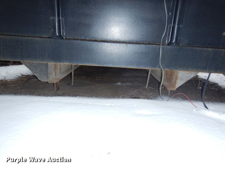 image for item DI9222 12.5'L x 94"W steel flatbed