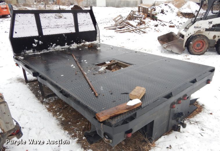 image for item DI9223 11'L x 91"W flatbed
