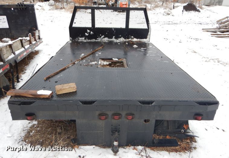 image for item DI9223 11'L x 91"W flatbed