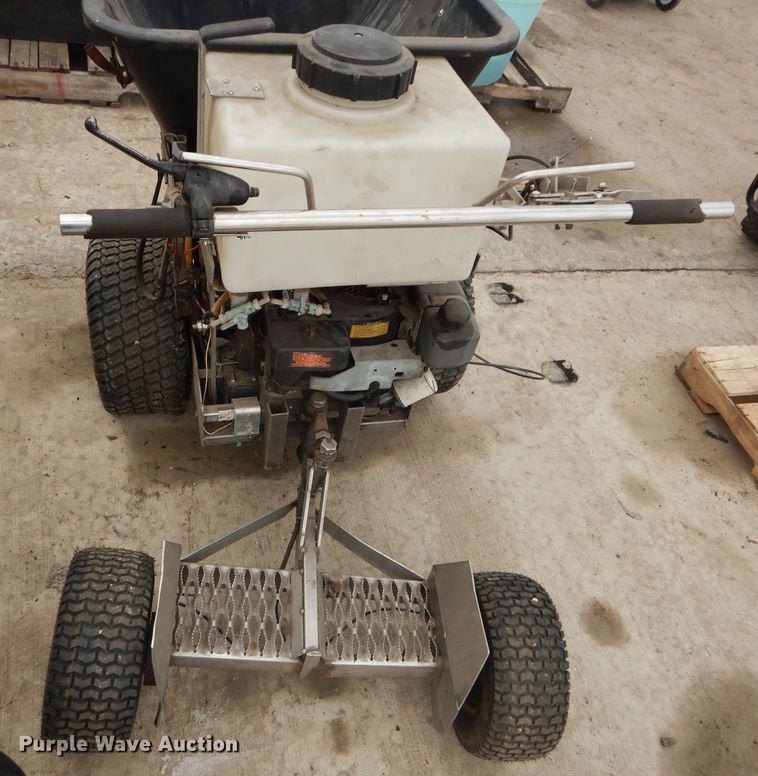 image for item DI9227 Fertilizer spreader/sprayer