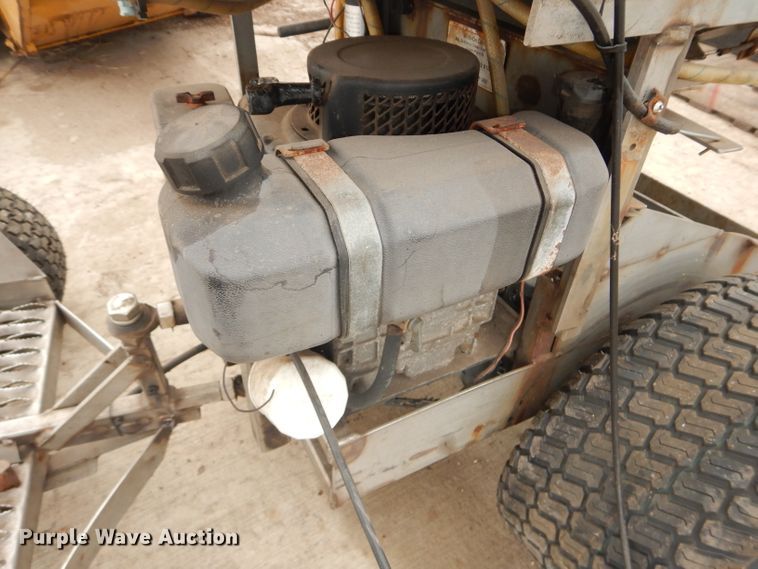 image for item DI9227 Fertilizer spreader/sprayer