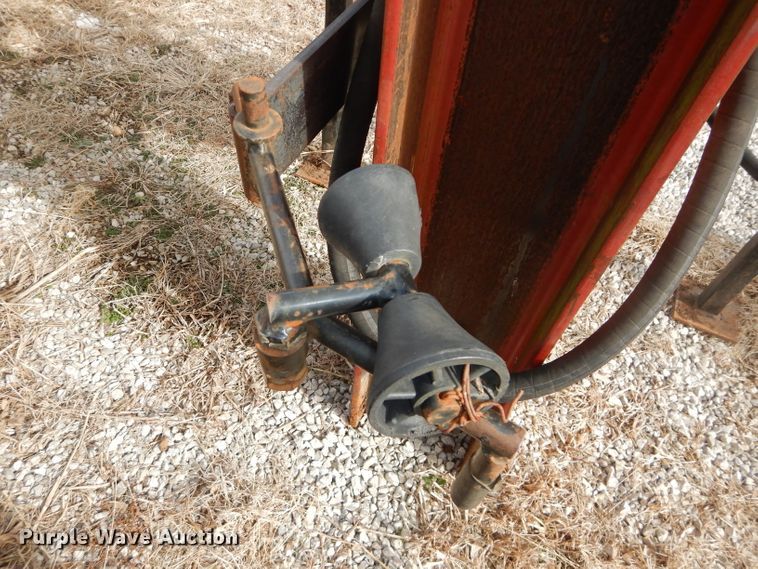 image for item DI9231 Shaver HD10 skid steer post driver