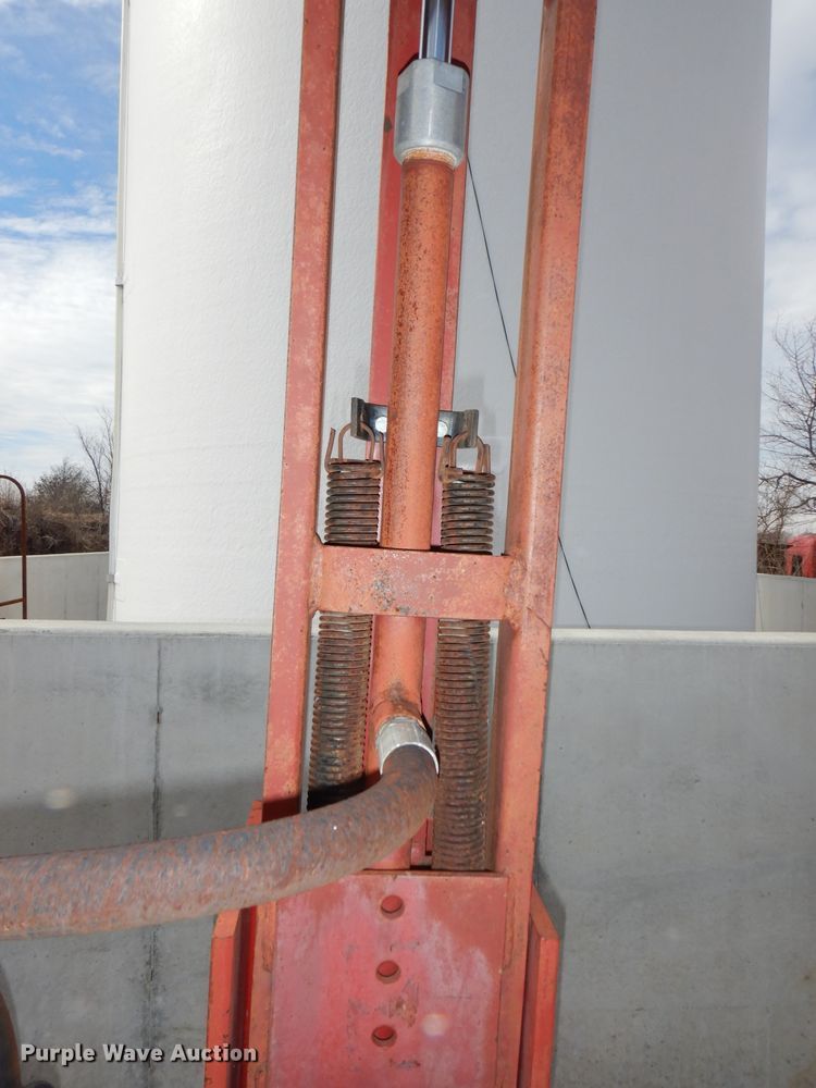 image for item DI9231 Shaver HD10 skid steer post driver