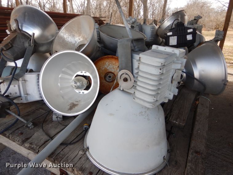 image for item DI9233 Arena lights