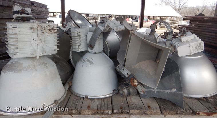 image for item DI9233 Arena lights