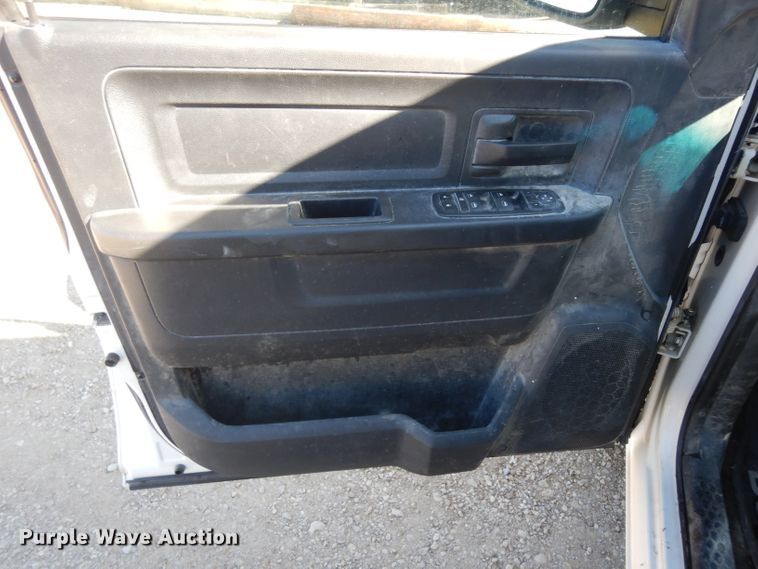 image for item ER9877 2009 Dodge Ram 1500 Crew Cab pickup truck