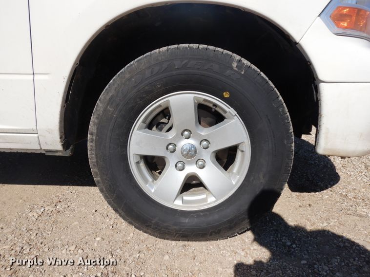 image for item ER9877 2009 Dodge Ram 1500 Crew Cab pickup truck