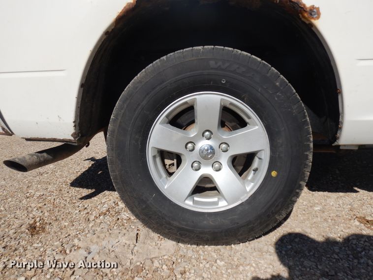 image for item ER9877 2009 Dodge Ram 1500 Crew Cab pickup truck