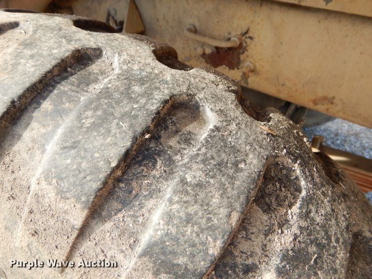 image for item FA9962 1968 Reo M35 flatbed truck