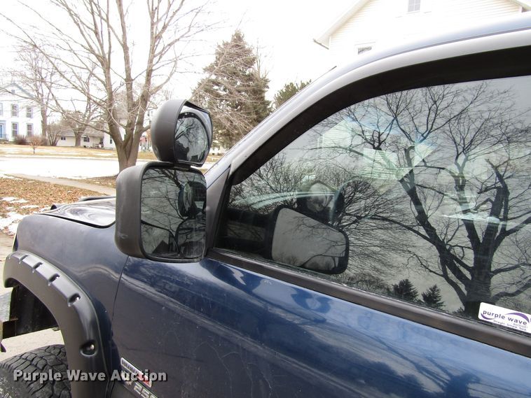 image for item FD9340 2001 Chevrolet Silverado 2500HD Ext. Cab pickup truck