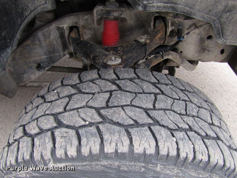 image for item FD9340 2001 Chevrolet Silverado 2500HD Ext. Cab pickup truck