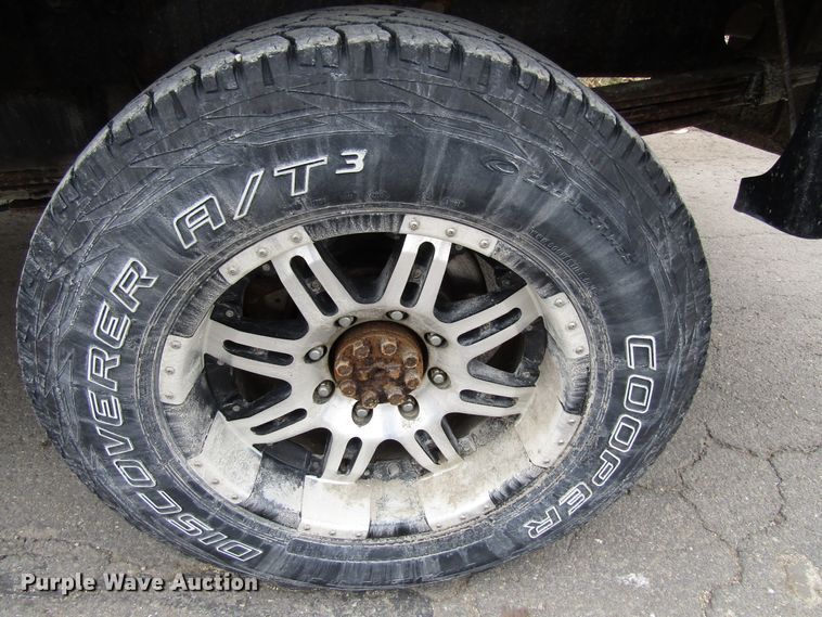 image for item FD9340 2001 Chevrolet Silverado 2500HD Ext. Cab pickup truck