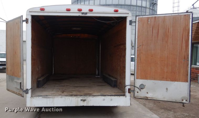 image for item FU9168 2000 Timberwolf enclosed cargo trailer