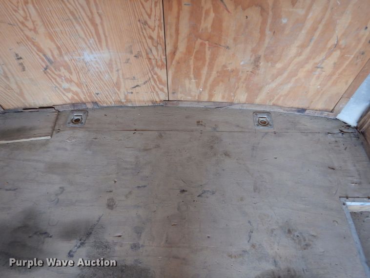 image for item FU9168 2000 Timberwolf enclosed cargo trailer