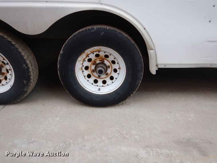 image for item FU9168 2000 Timberwolf enclosed cargo trailer