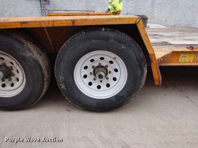 image for item FU9170 2011 Redi Haul equipment trailer