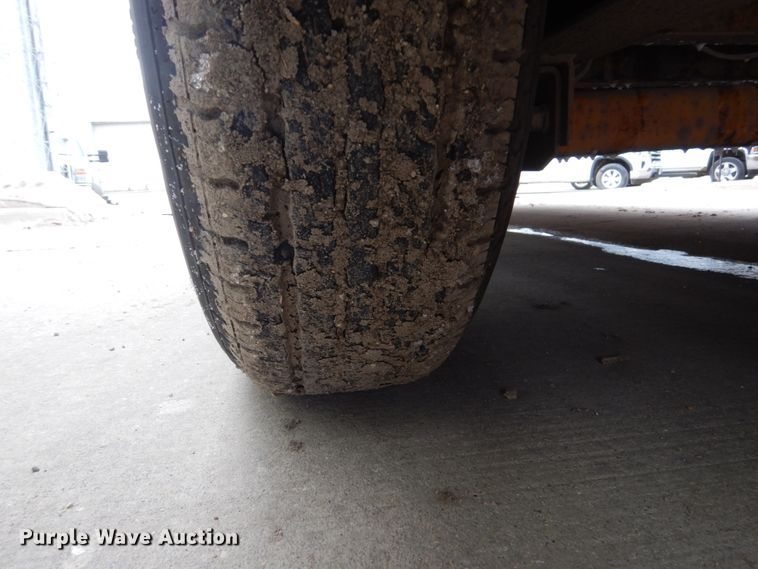 image for item FU9170 2011 Redi Haul equipment trailer