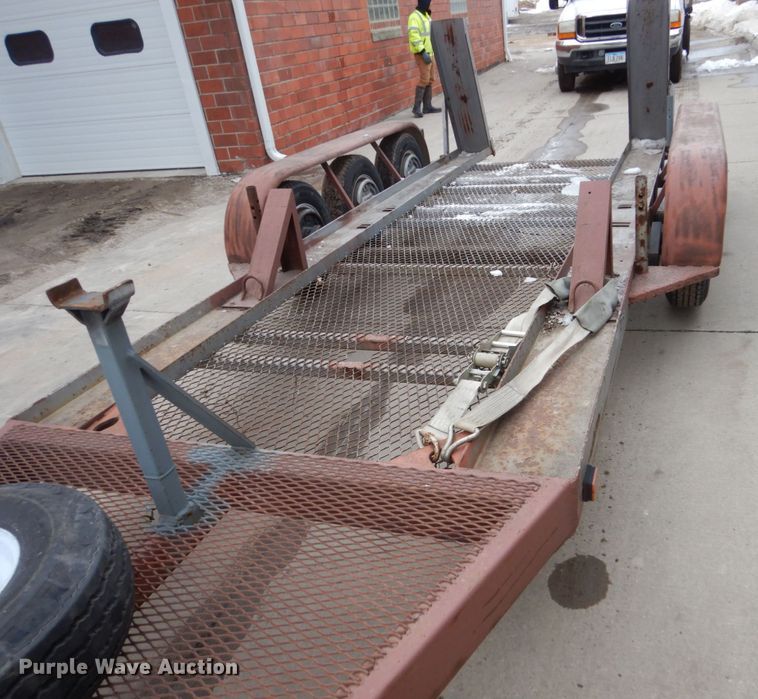 image for item FU9171 1987 Glen UT9500 equipment trailer