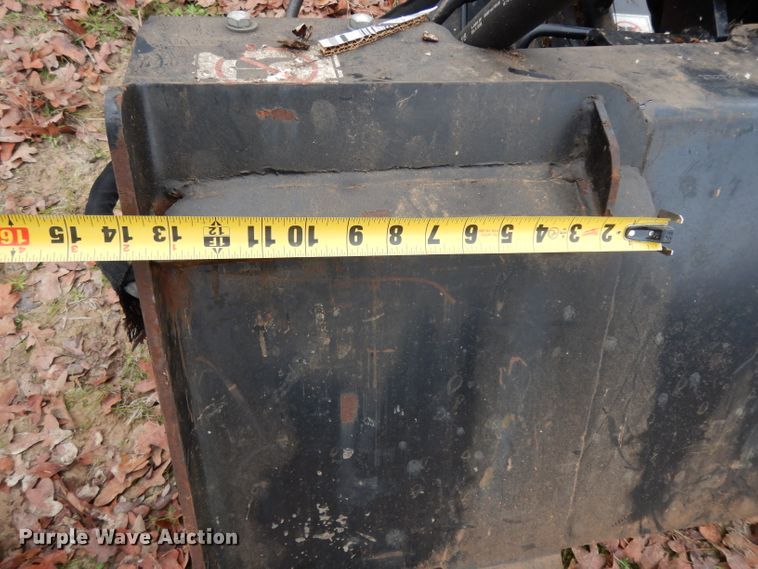 image for item FU9749 Caterpillar SG18B skid steer stump grinder