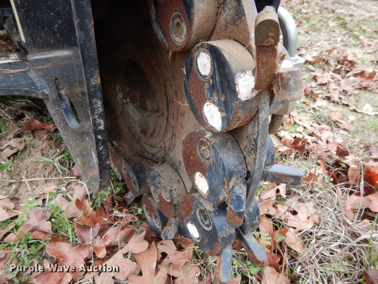 image for item FU9749 Caterpillar SG18B skid steer stump grinder