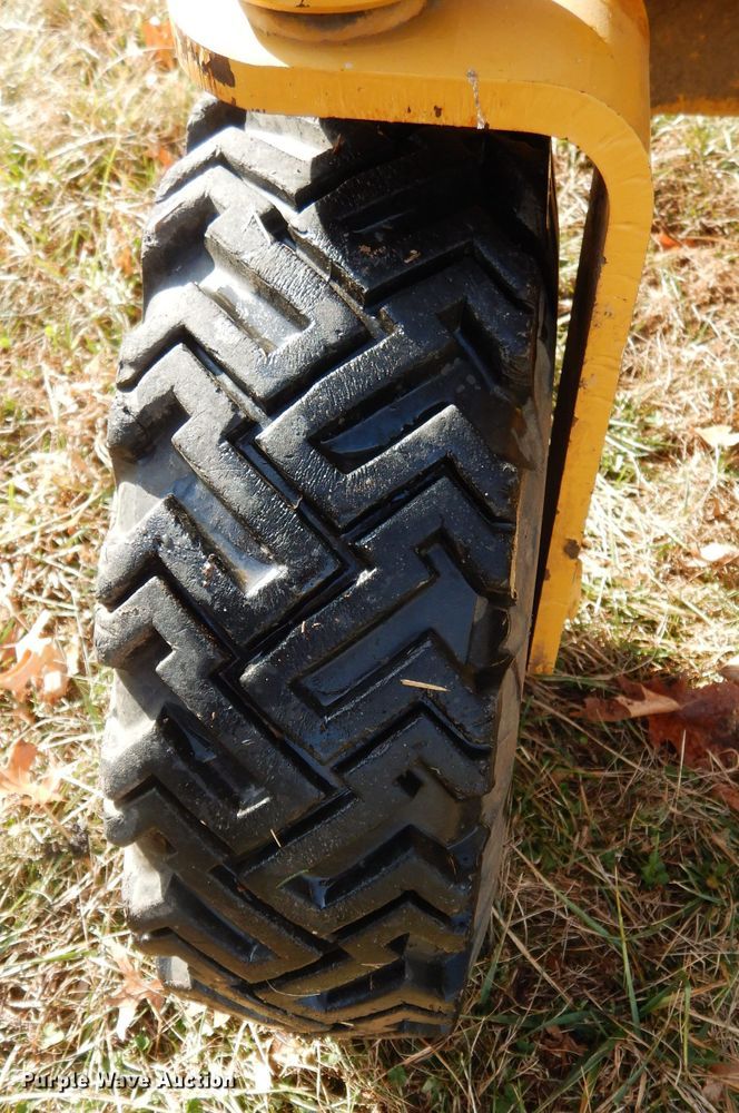 image for item FY9309 2007 Vermeer SC352 stump grinder