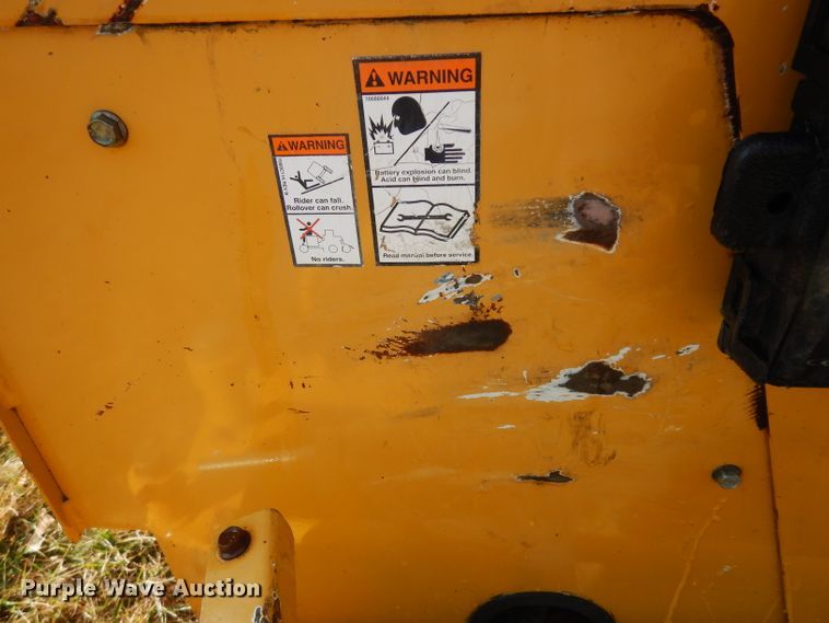 image for item FY9309 2007 Vermeer SC352 stump grinder