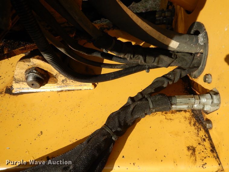 image for item FY9309 2007 Vermeer SC352 stump grinder