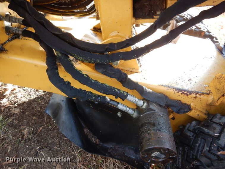 image for item FY9309 2007 Vermeer SC352 stump grinder