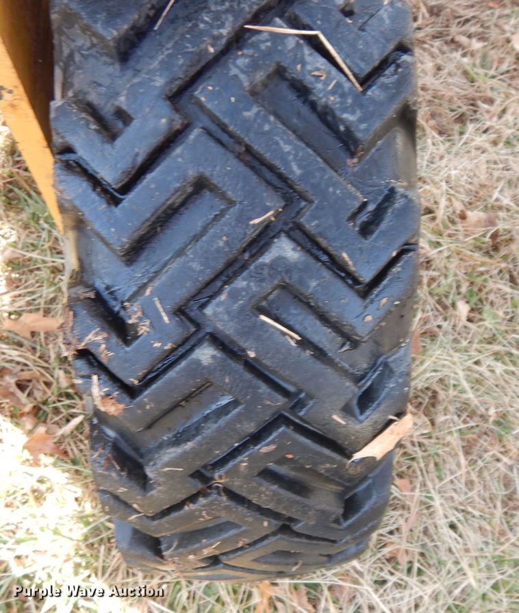 image for item FY9309 2007 Vermeer SC352 stump grinder