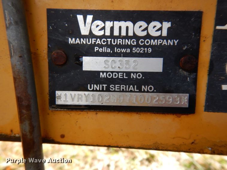 image for item FY9309 2007 Vermeer SC352 stump grinder