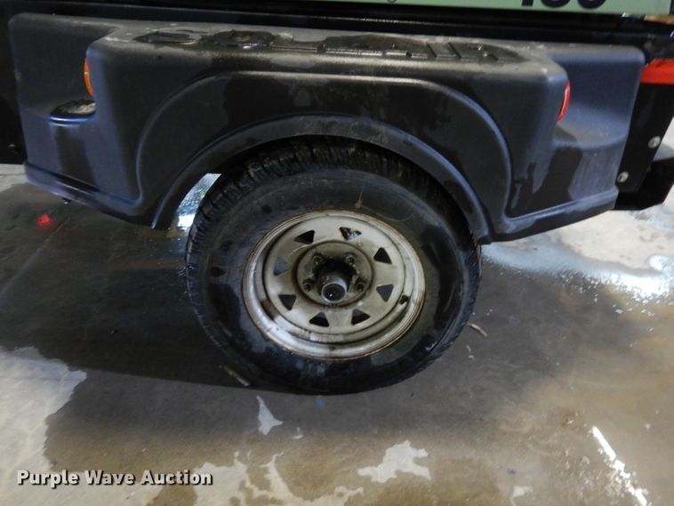 image for item FY9343 2015 Sullair 185 air compressor